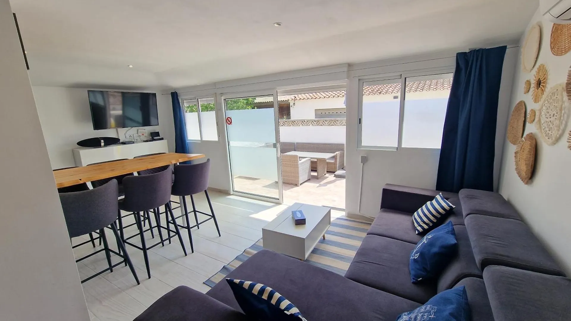 Apartamento Badia 24-2 Apartment Empuriabrava 0*,  Spain